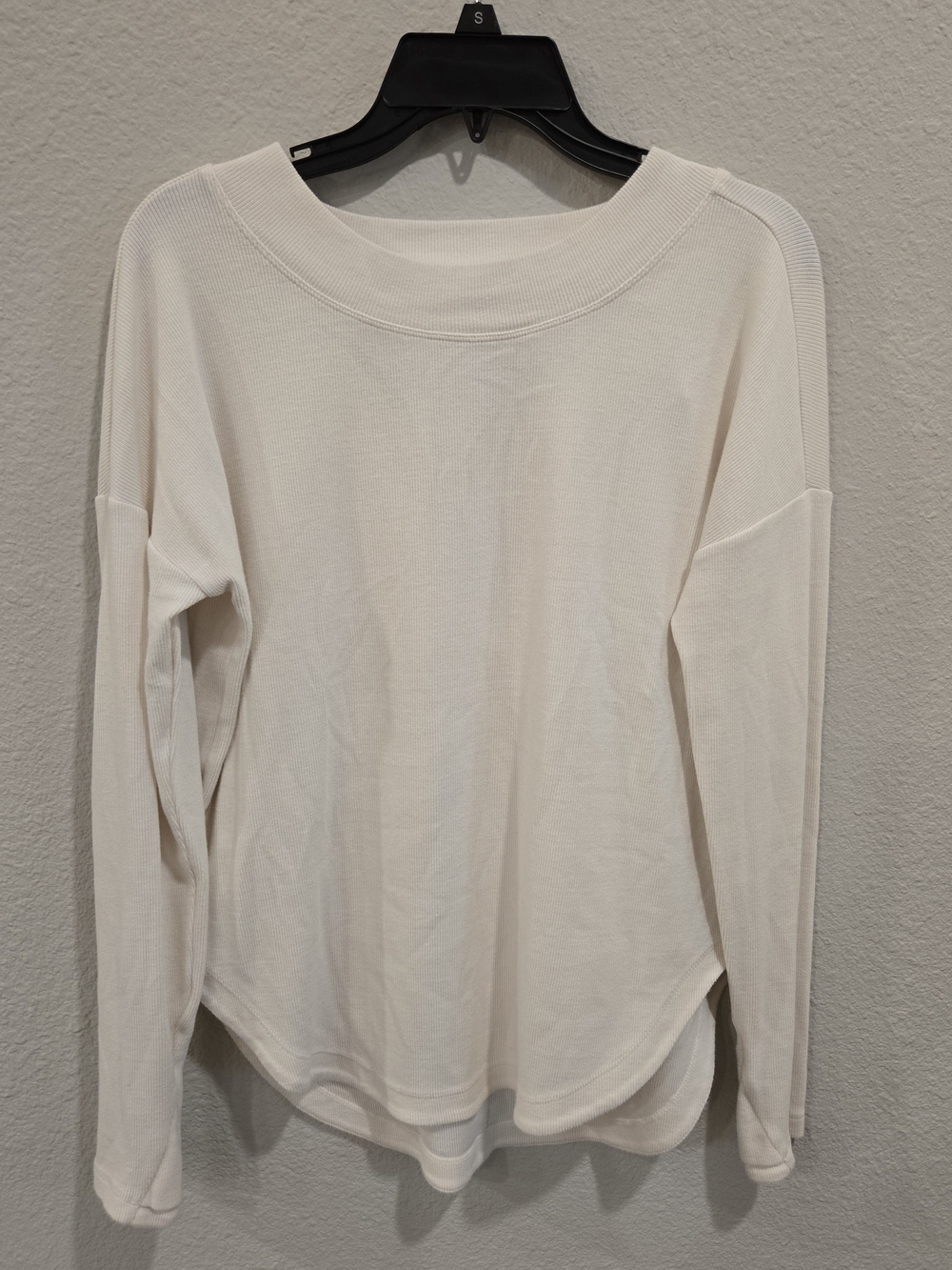 Athleta Cream Ribbed Long Sleeve Top With Cut Out Back - Small